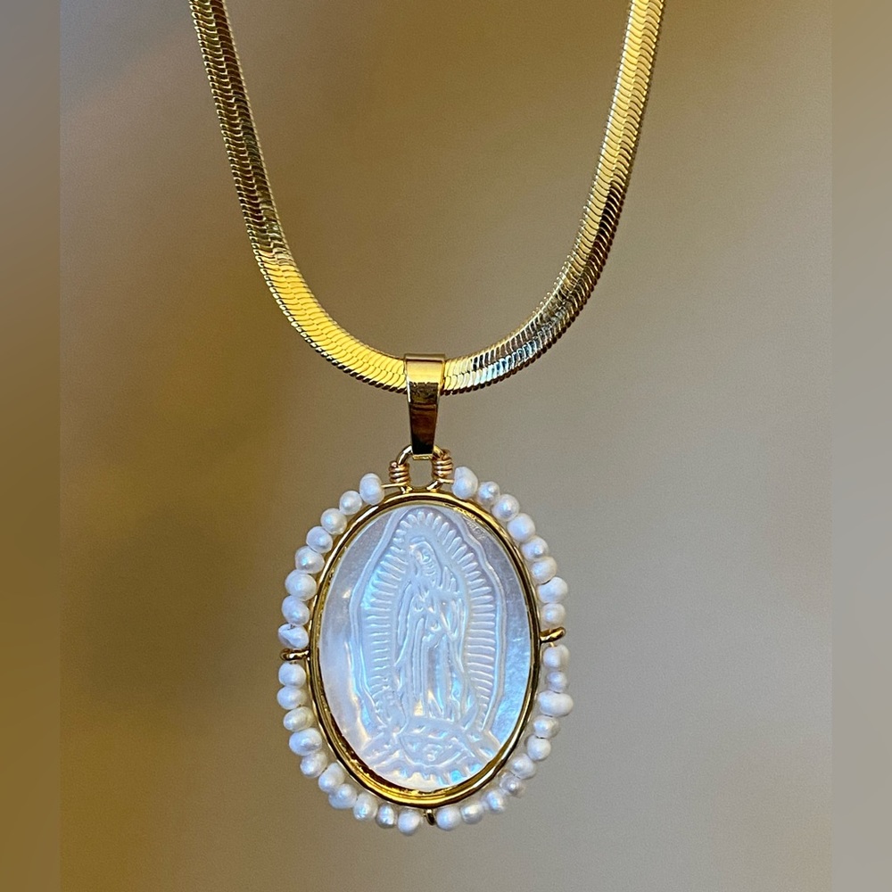 1 LEFT! Mother Mary Pendant Necklace